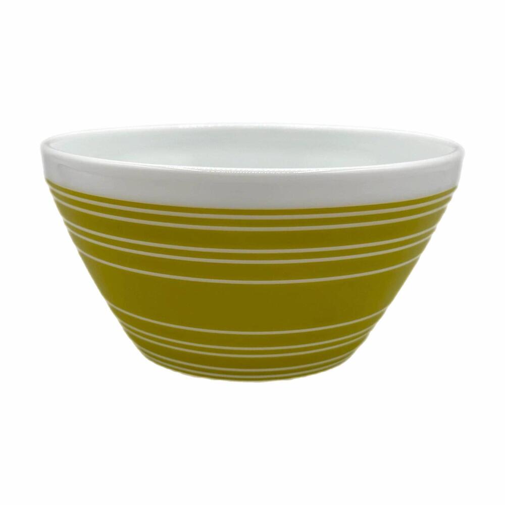 Pyrex Vintage Charm Memory Lane 3-Cup Mixing Bowl